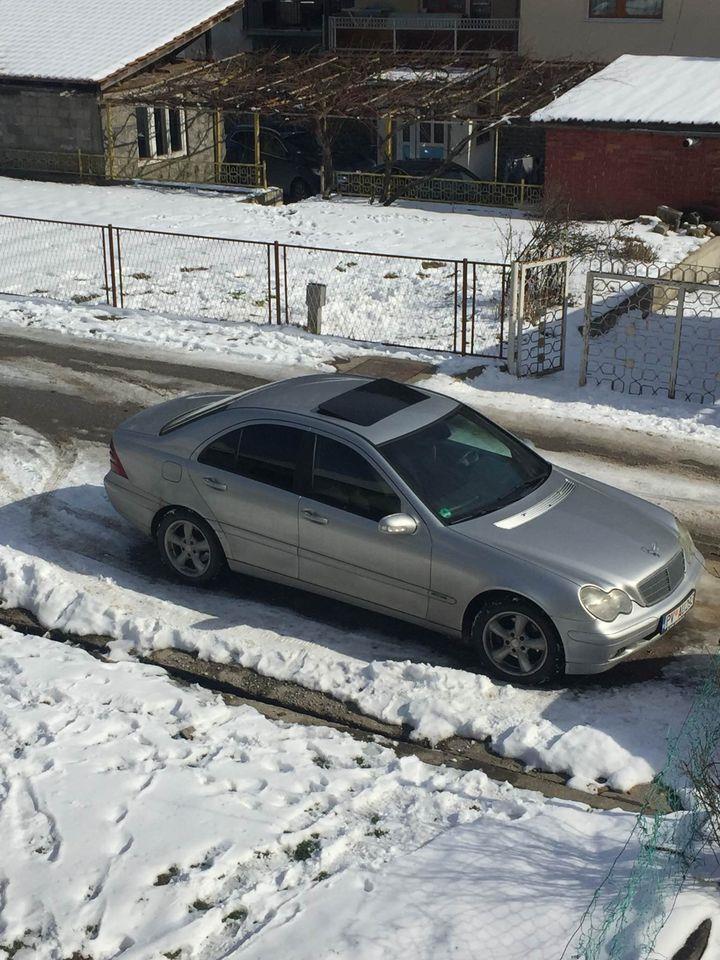Mercedes-c220-85-kw
