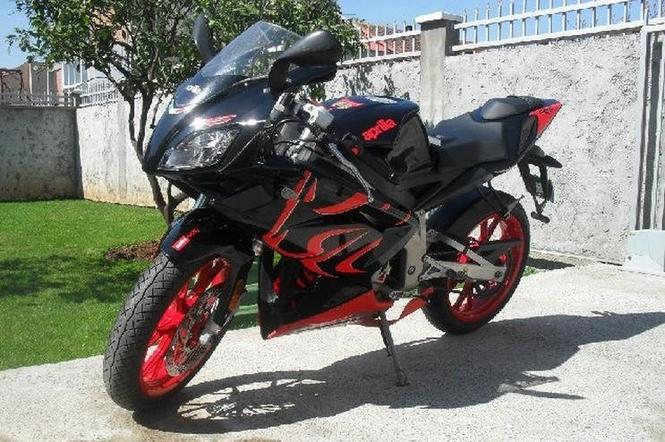 Aprilia RS 50 -09