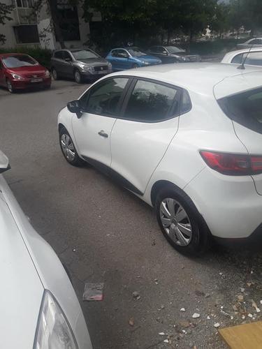 Reno clio2015 067572681