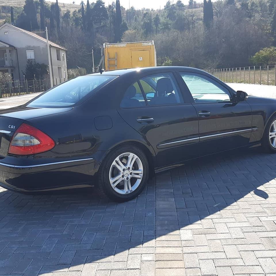 Prodaje-se-E-200-CDI-2007-GOD-159000-KM-Na-ime-kupca-Placen-