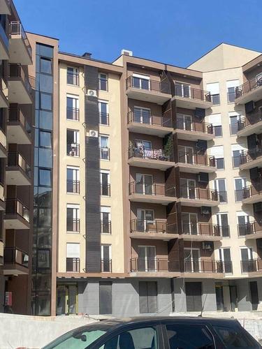 Na prodaju nov, neuseljavan duplex stan na Zabjelu iza Kines