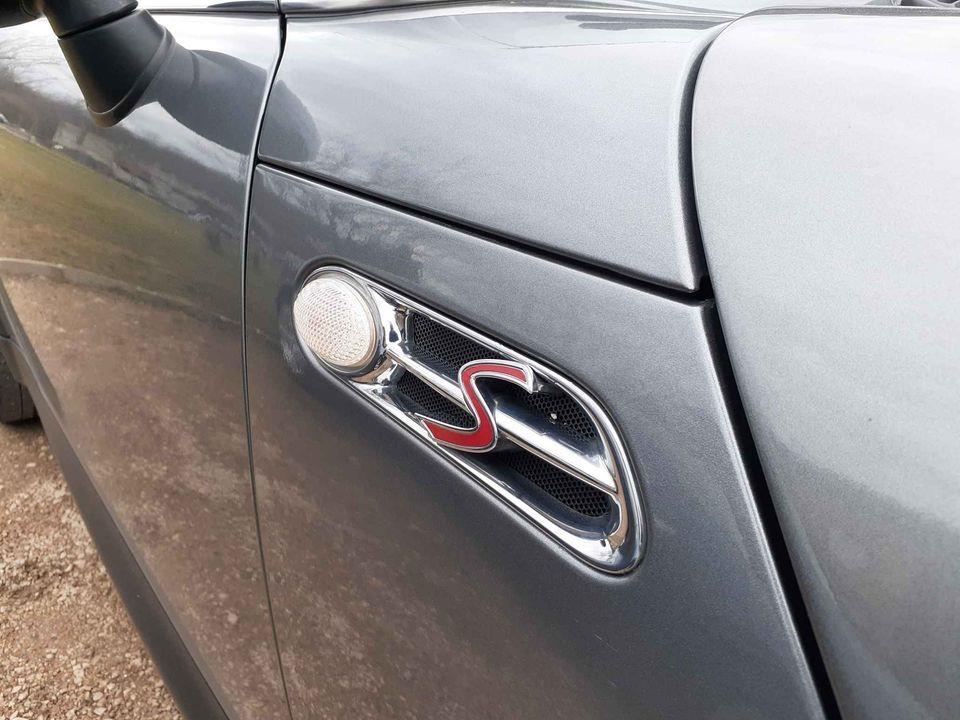 Mini-Cooper-S-1-6-125kw-automatic--069699445
