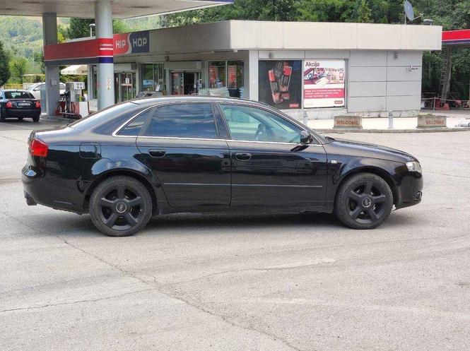AUDI A4 2.0TDI 103KW 2004GOD