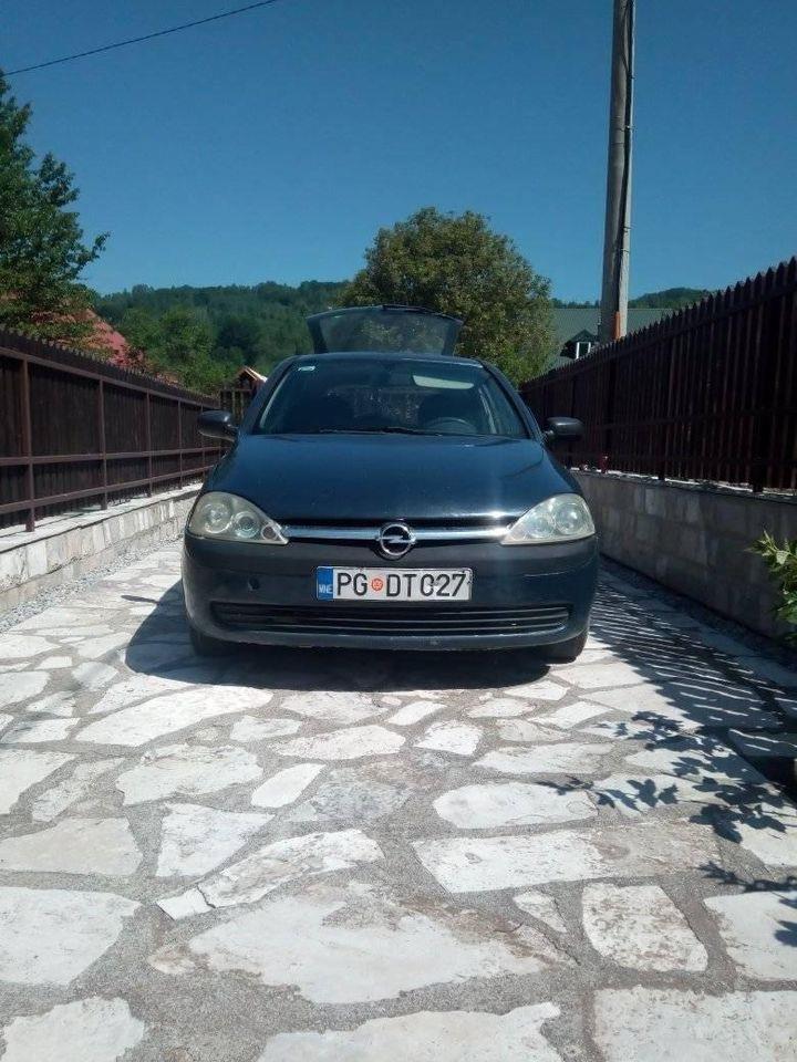 Opel-corsa
