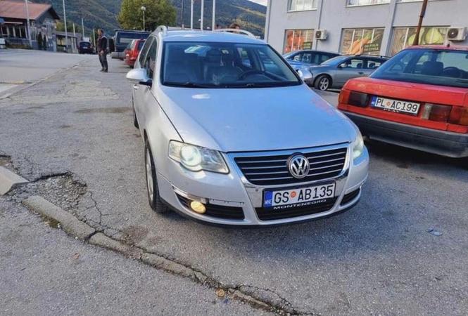 Passat 2.0 TDI 125kw 2007 godina