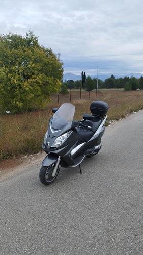 Peugeot Satelis 400