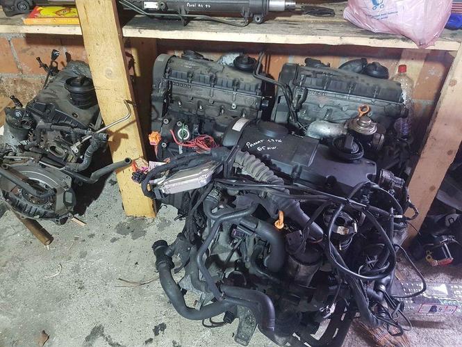 Auto djelovi
068244409