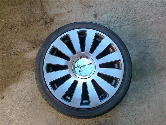 Felne sa gumama 225/40 r18