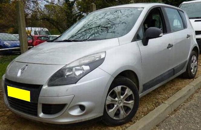 RENAULT SCENIC III 1.5 DCi -10 MALA POT