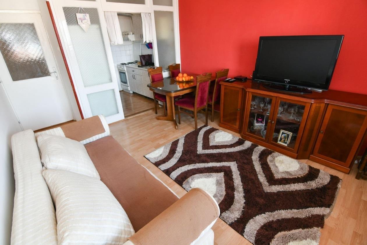 Apartmani-Dabović-Bijela