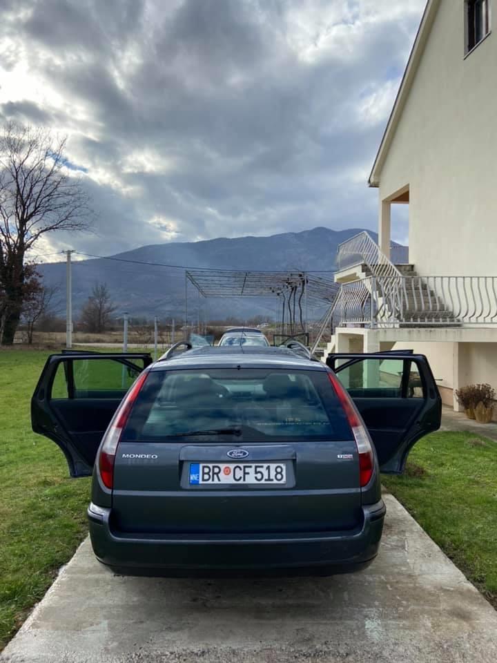 Ford-Mondeo