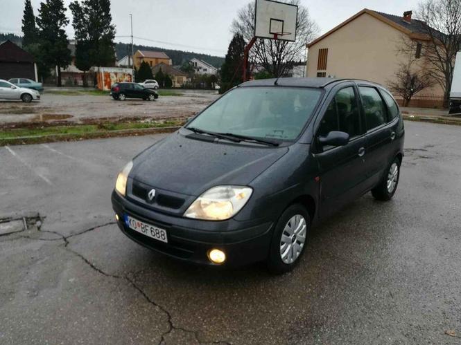 RENO SENIK  1.6 BENZIN KIL 79.GOD  2002 AUTO OCUVANO ODLICNO