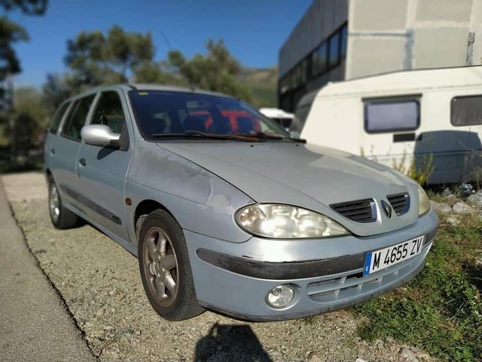 Prodaja-polovnih-auto-djelova-