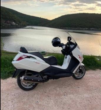 Peugeot satelis 