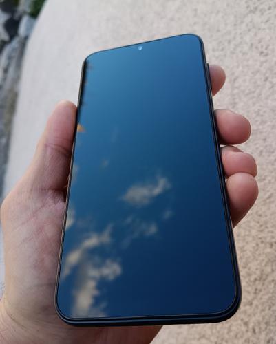 90€Samsung a14 4(4 V-RAM)/128kao nov,Android 15,optimizovan