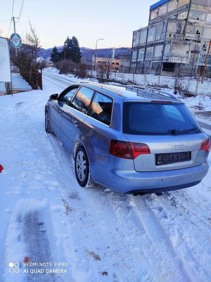Audi-A4-stranac