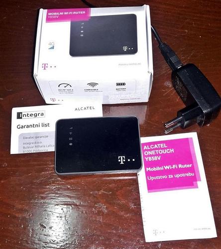 Prodajem Internet Router Alcatel ONETOUCH Y858V