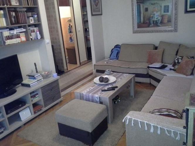 Dvosoban, renoviran stan 76m2, II sprat, Stari aer