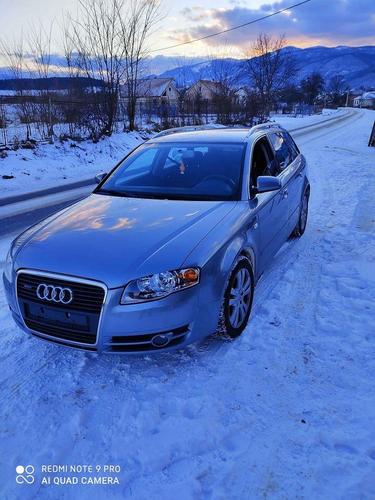 Audi A4 stranac