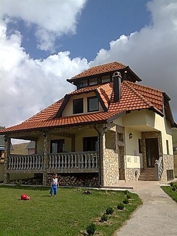 IZNAJMUJE SE VILA CIGOTA ZLATIBOR