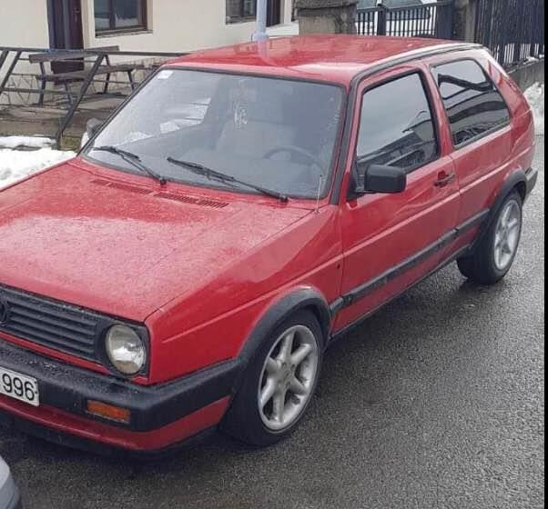 Golf-2--Gti-8-V-068509979-viber