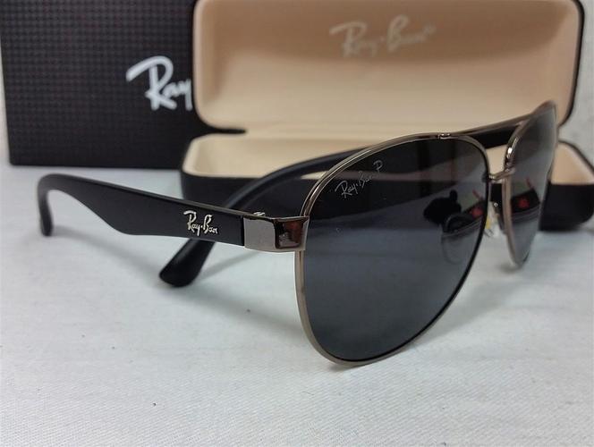 RAY BAN naocare sa pravim polarizovanim staklom