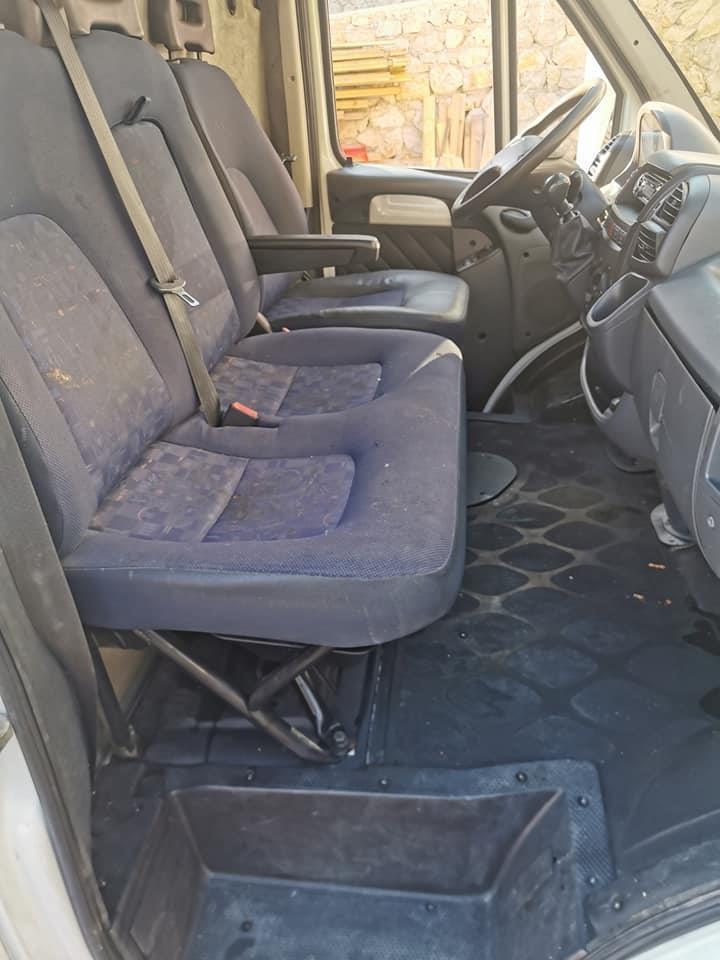 Na-prodaju-Fiat-ducato-2004-god-2-8-dizel-JTD-96-kw-tek-regi