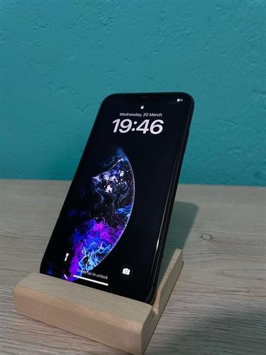 iPhone 11 Black