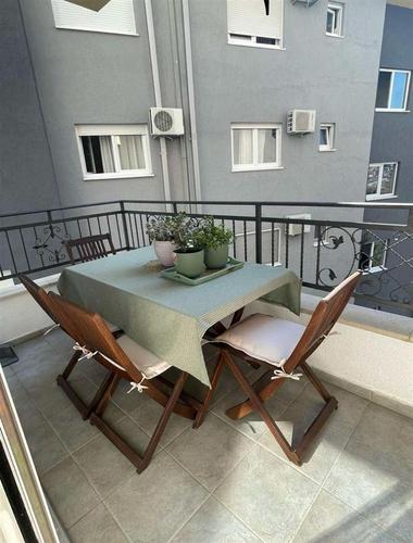 IZDAVANJE!!!Dvosoban stan povrsine 69m2,Budva,Dubovica