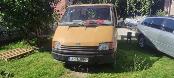 Ford Tranzit