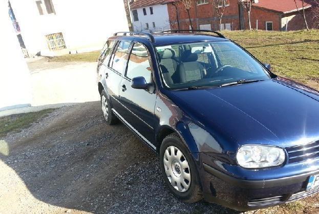 Volkswagen  Golf 4 4 motion -02