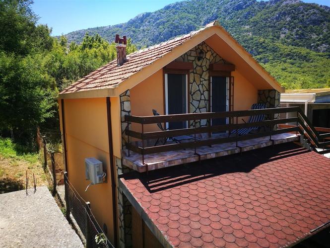 Kuca na prodaju, Djurmani, Sutomore
