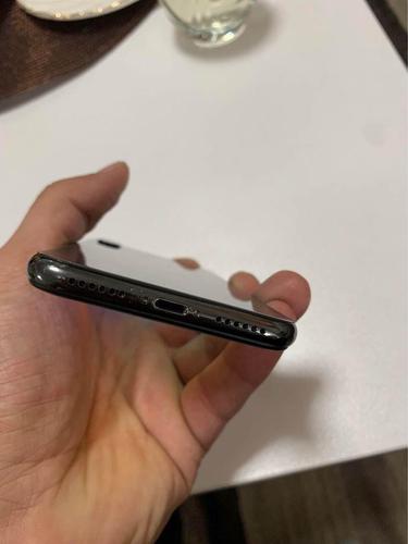 iPhone X 64GB