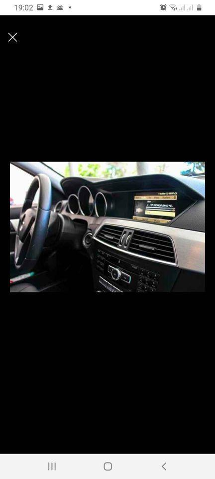 Mercedes-C220