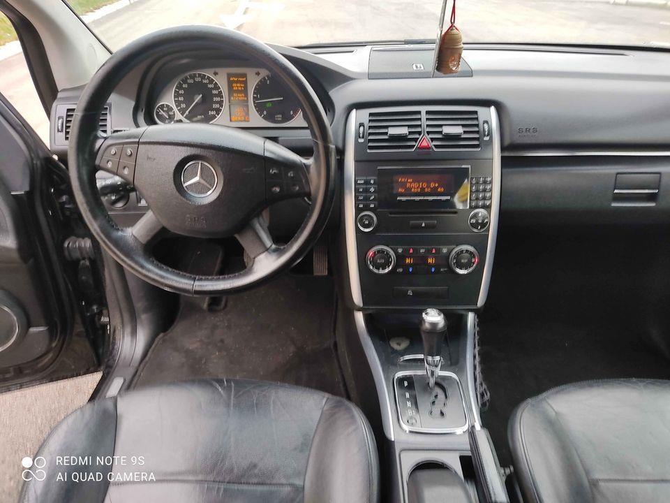 MERCEDES-B180d-Avangard