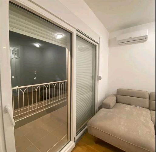 IZDAVANJE!!!Jednosoban stan, 42m2, Podgorica,Stari Aerodrom 