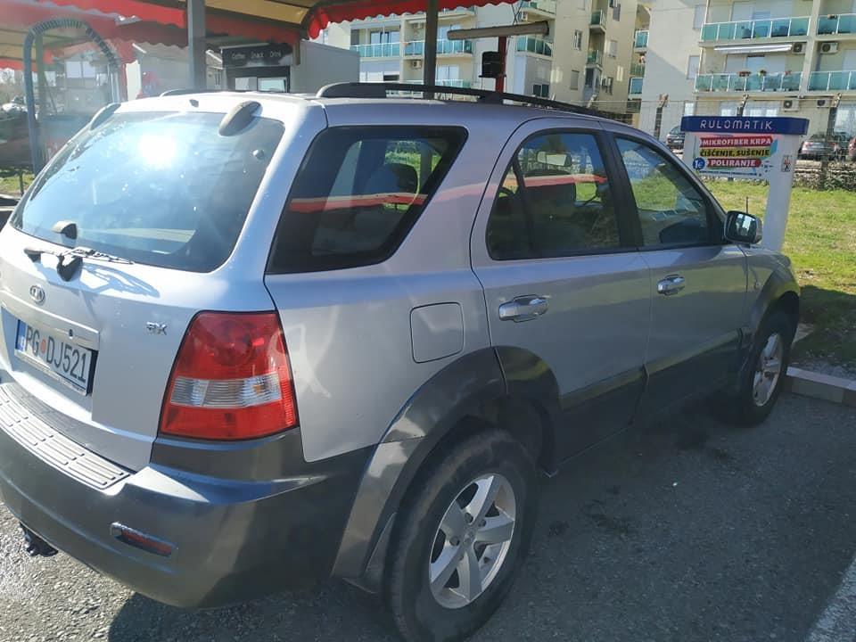 Kia-sorento-4x4-2-5-crdi-103-kw-2005-god