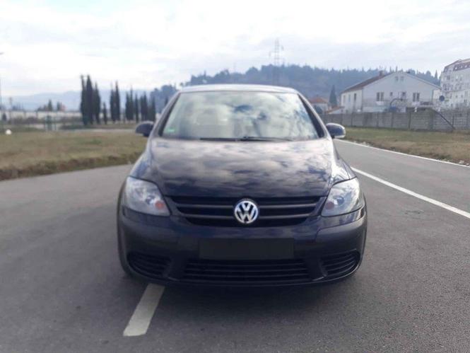 Golf5 +1,9tdi 77kw 2005god