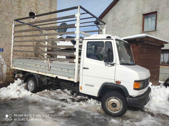 Mercedes vario 714 D ima servo extra stanje