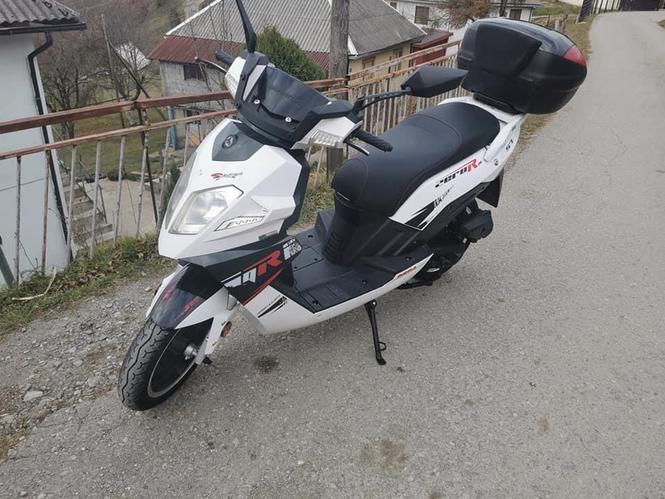 Motor na prodaju