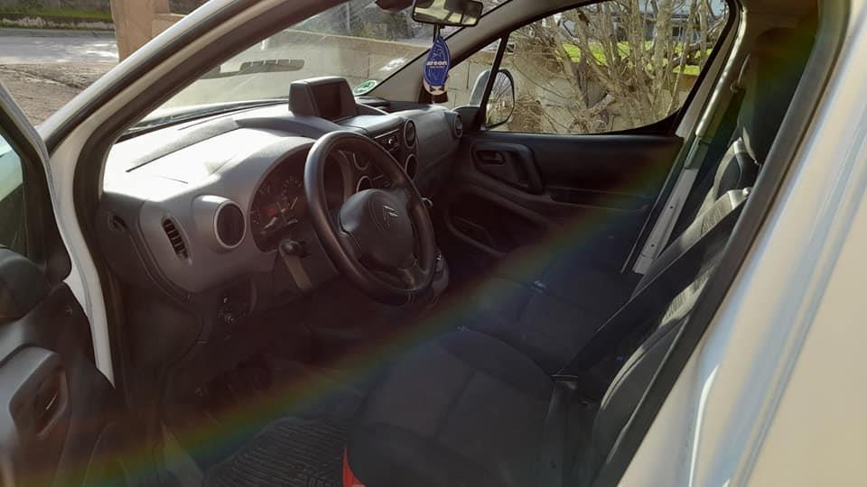 Citroen-Berlingo-1-6-hdi-66-kw-2010-god-