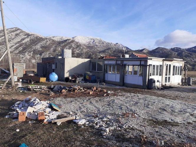 250kvadrata stambeno poslovni