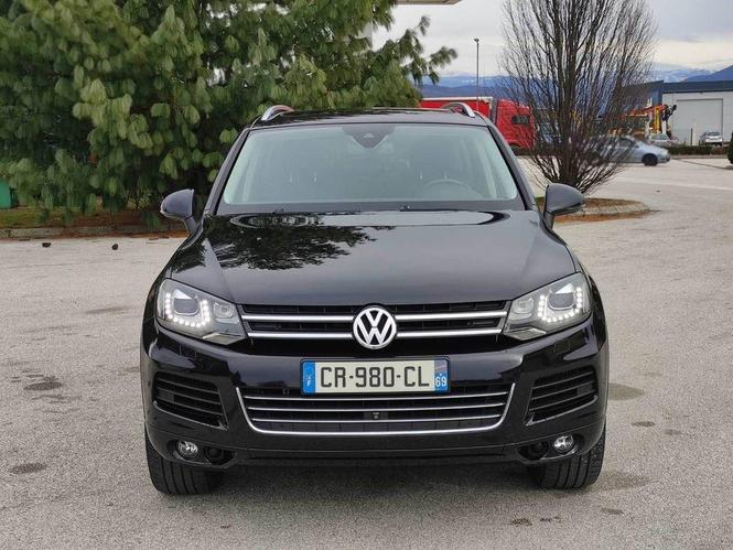 Touareg 3.0tdi 2012god
