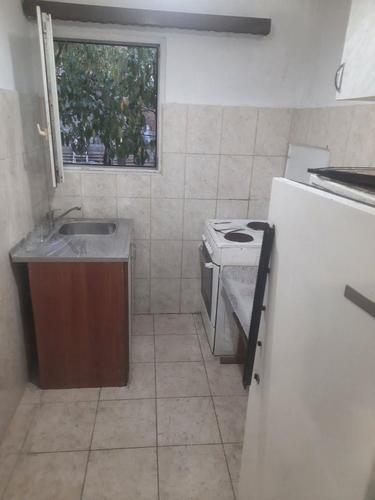 Izdaje se garsonjera u blizini Volija u Tolosima 25m2