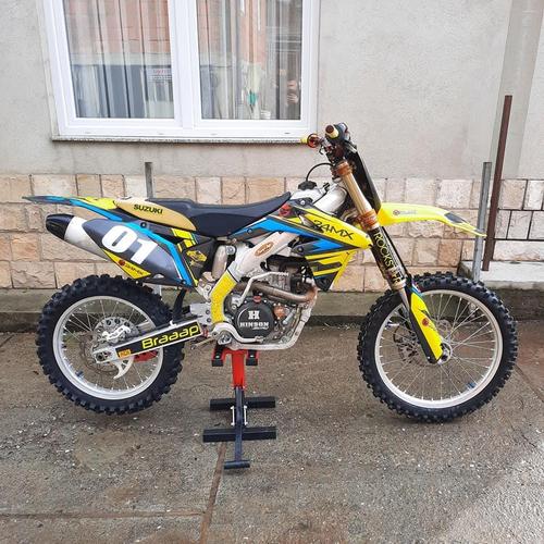 SUZUKI RMZ 450 FULL CROSS