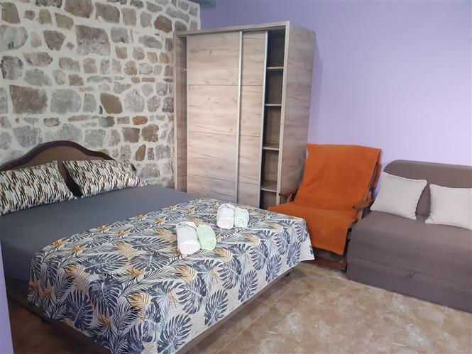 Izdajem Studio apartman