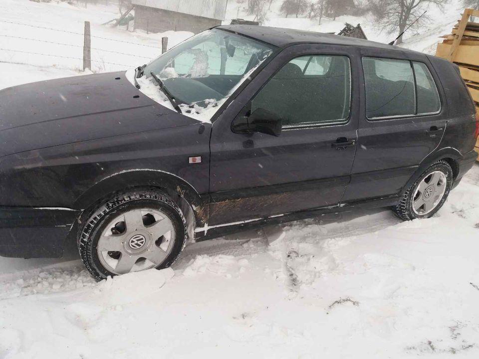 Golf-3-2-0-8v-GTI-BENZ-PLIN