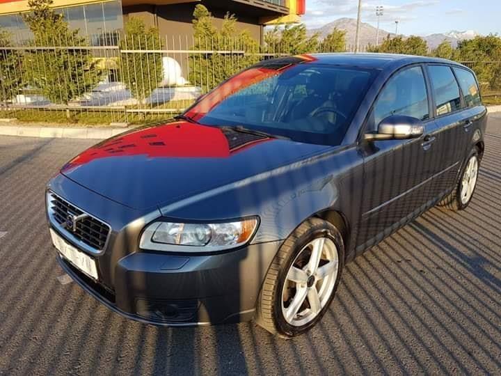 Volvo-v50
