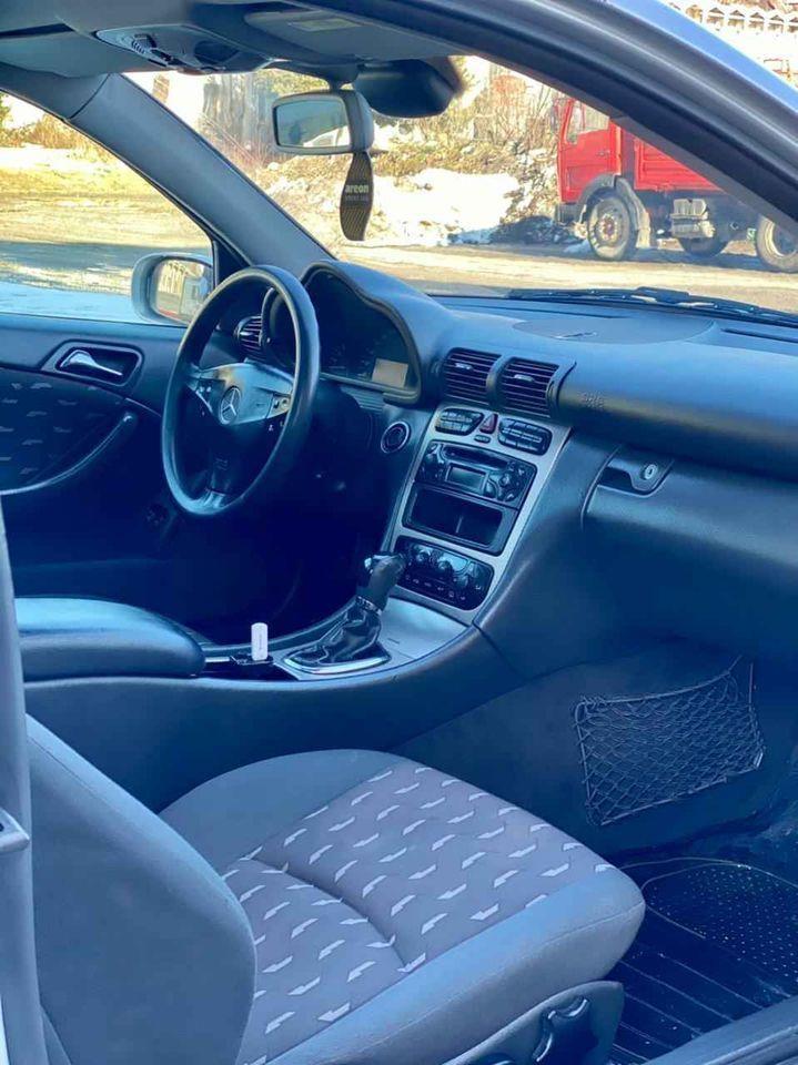 MERCEDES-C220-CDI-2003