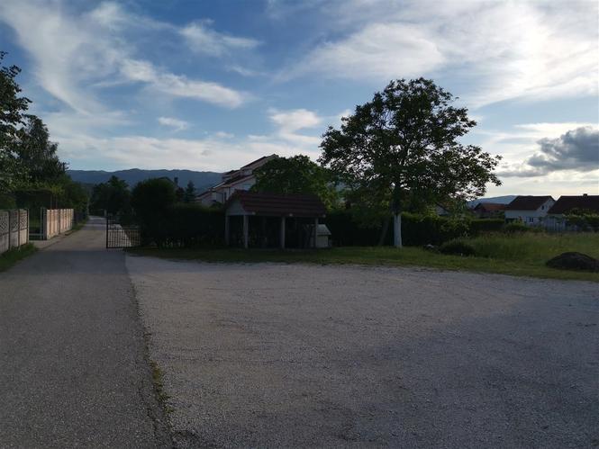 Klicevo, plac